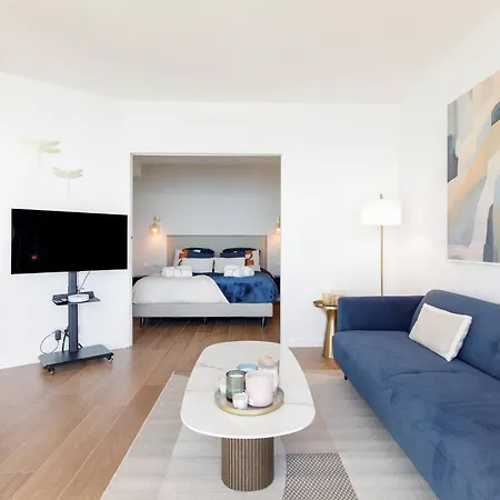 Les Pins Luxueuse Front De Apartamento *