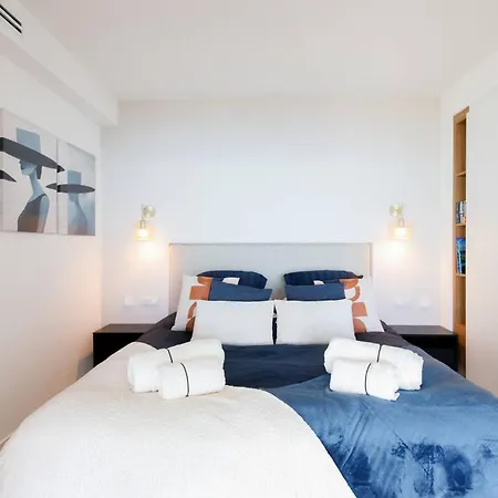 Les Pins Luxueuse Front De * Жюан-ле-Пен